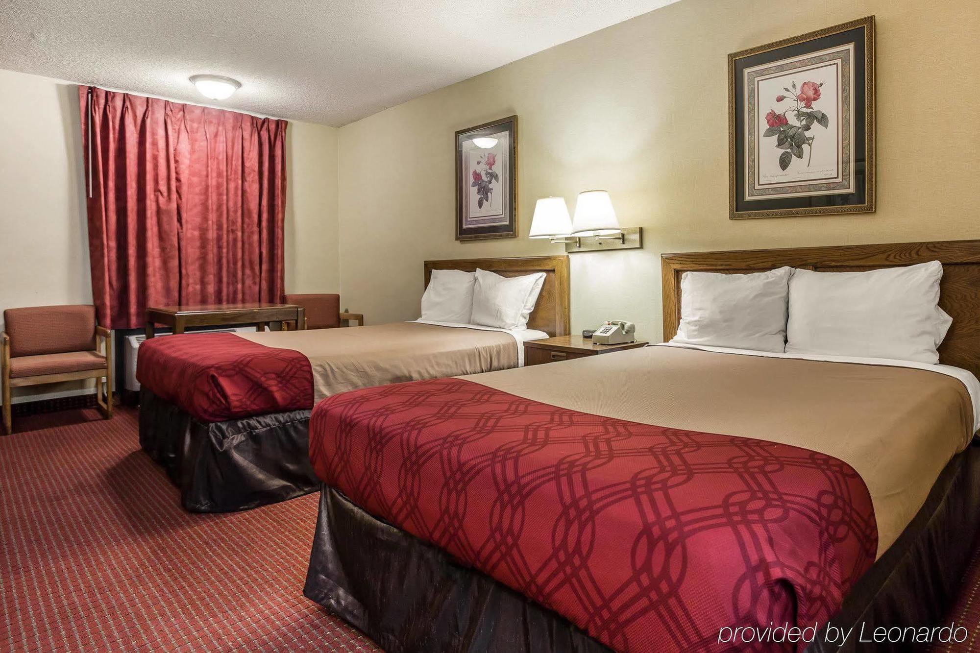 Econo Lodge Richburg Buitenkant foto
